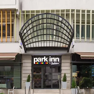 Park By Radisson & Hotel apartamentowy